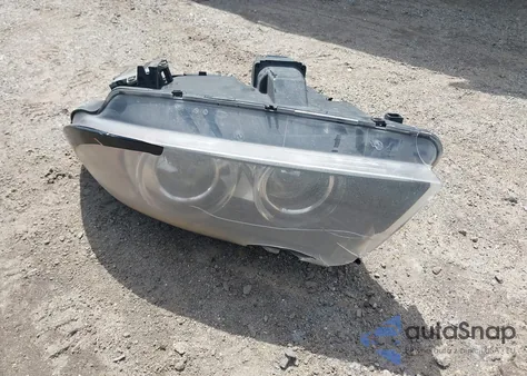 2006 BMW 330Xi z USA, uszkodzony, nr VIN WBAVD33596KV63626